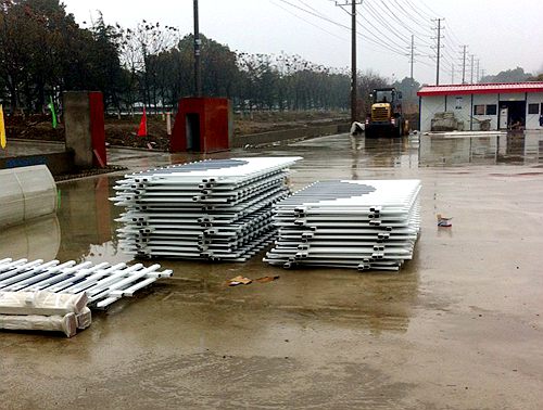 PVC護(hù)欄 PVC護(hù)欄